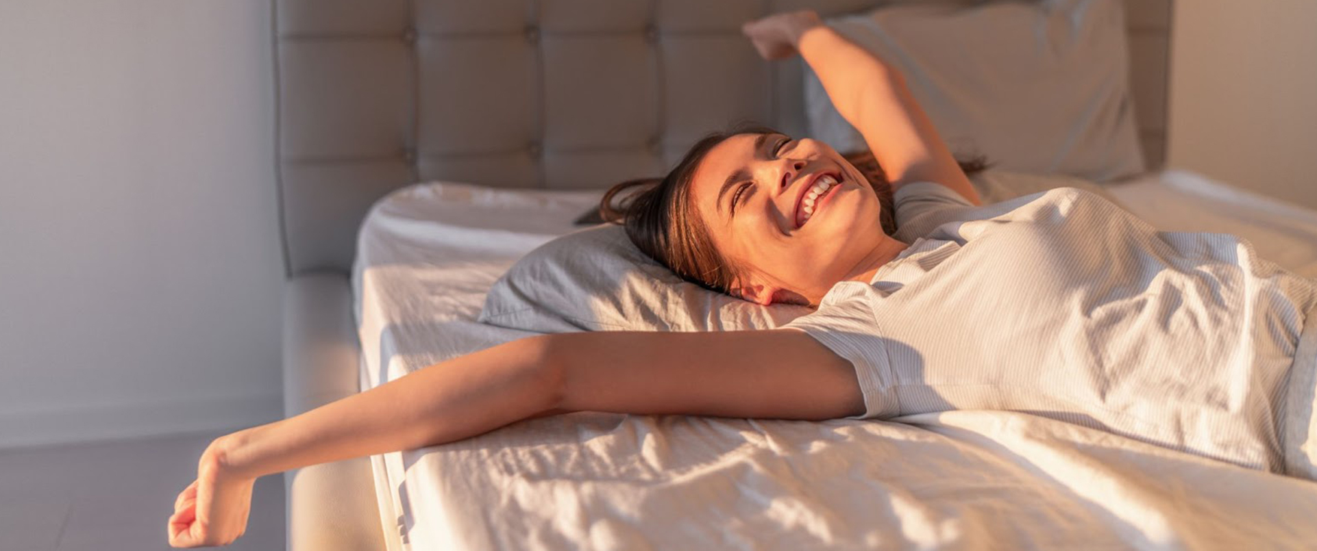 What are the benefits of using a latex mattress?